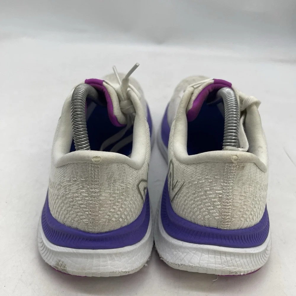 New Balance shop confidence